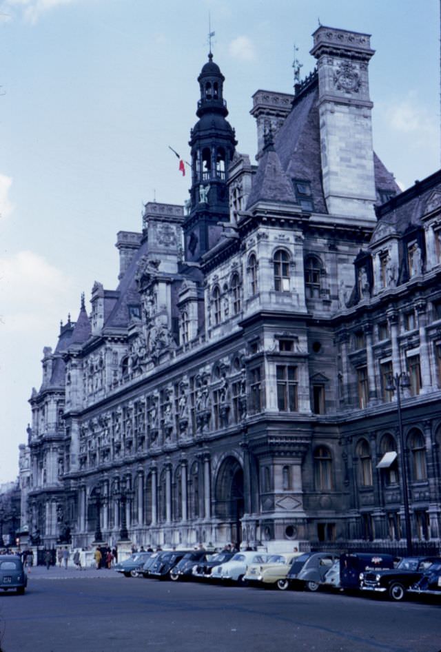 #61 Hotel de Ville, 1960