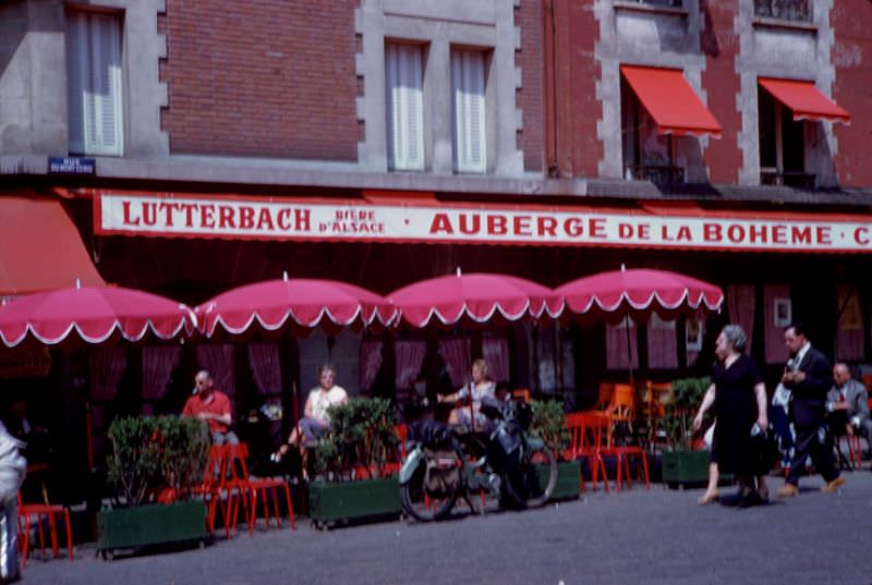 #67 Sidewalk Café, Montmartre, 1960