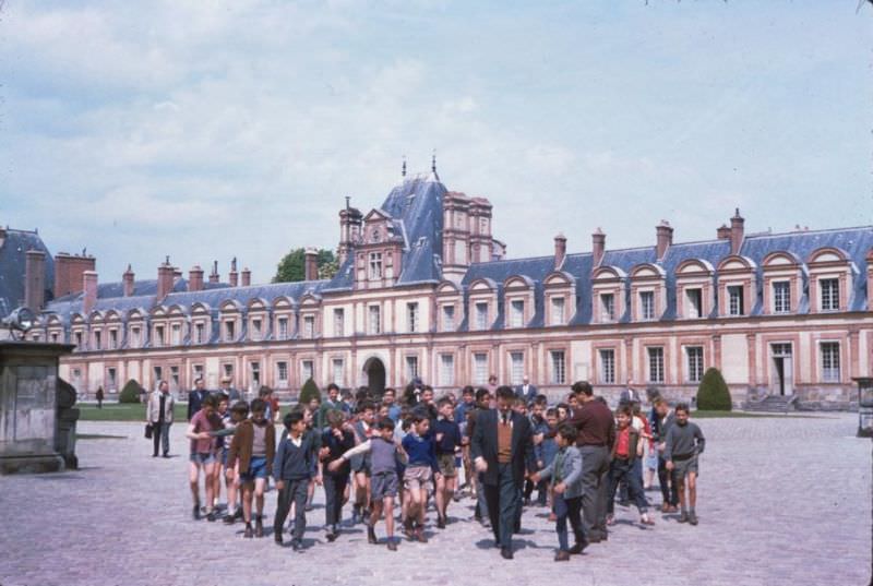 #72 French school boys on tour at Fontaine bleau, 1960