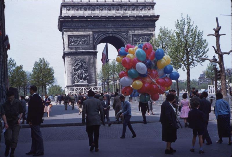 #78 Arc de Triomphe, 1960