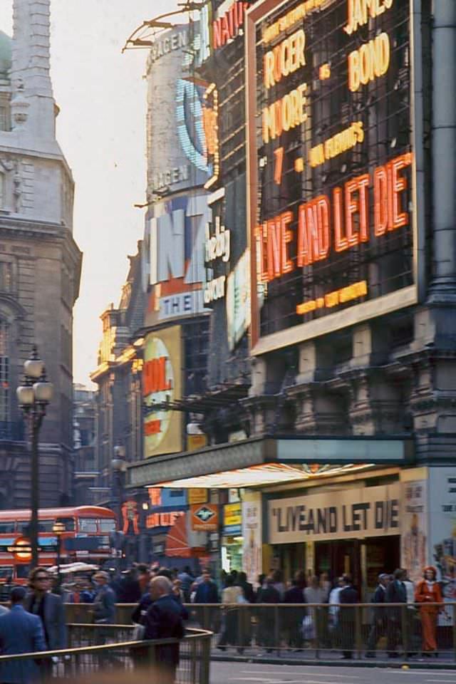 #104 Live and Let Die, Piccadilly Circus, 1970s