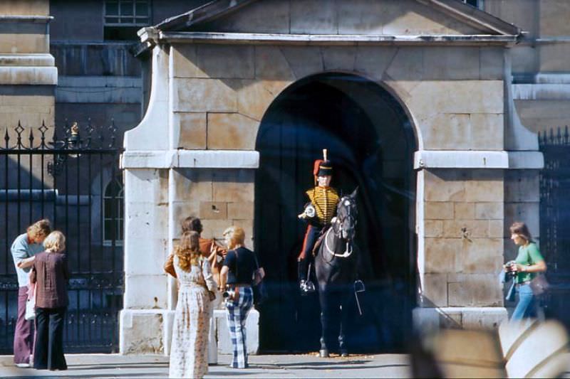 #124 Visitors at the Horse Guards, 1970s