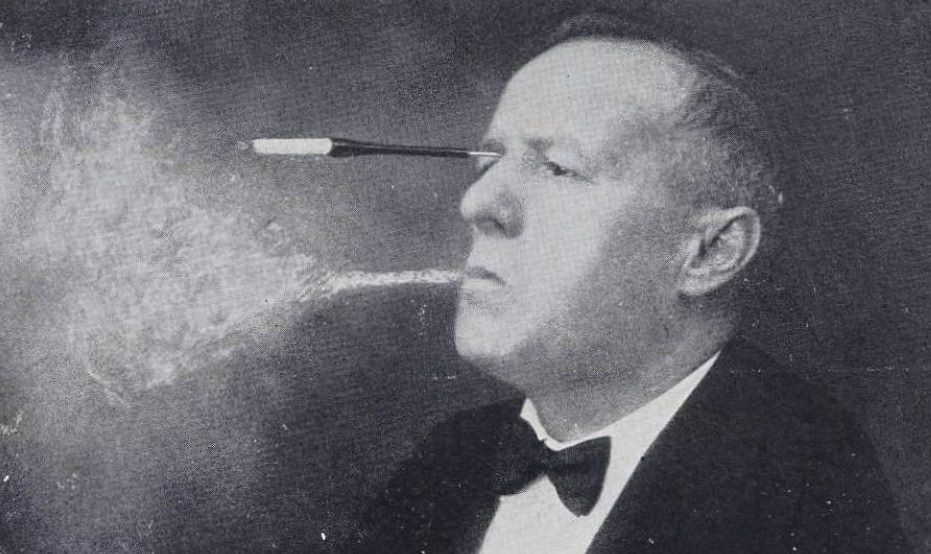 Alfred Langevin, The Man who could Smoke Through His Eyes Weird