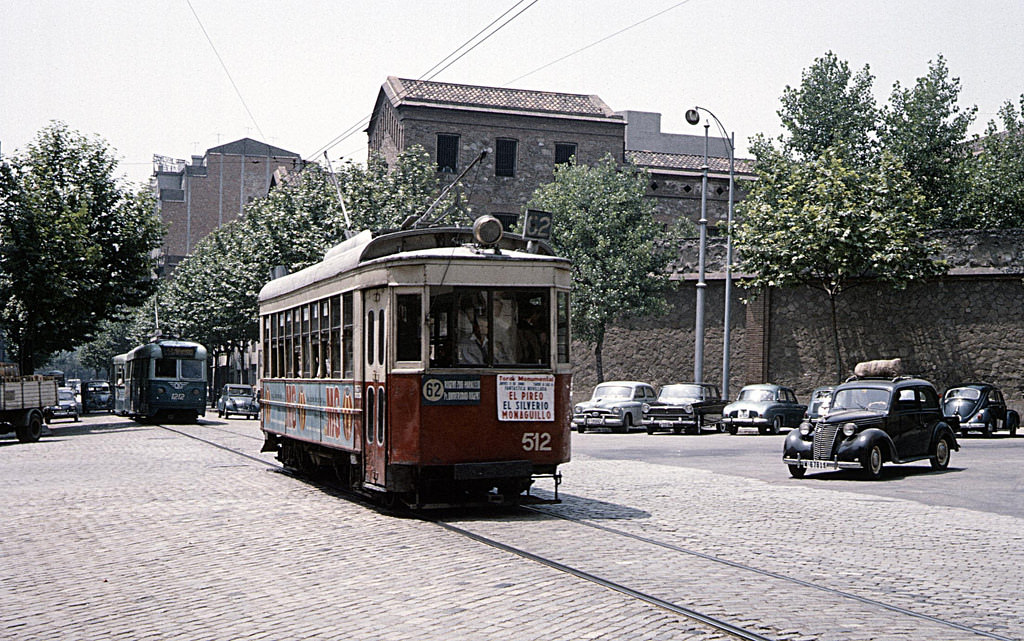 Stunning Color Photos of Barcelona Tramways in the 1960s Vehicles &; Transportation