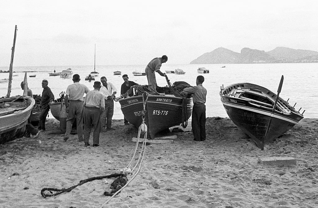 #19 Benidorm, 1964.