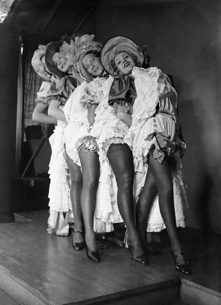 #90 French cancan dancers in a cabaret, in Paris, 1933