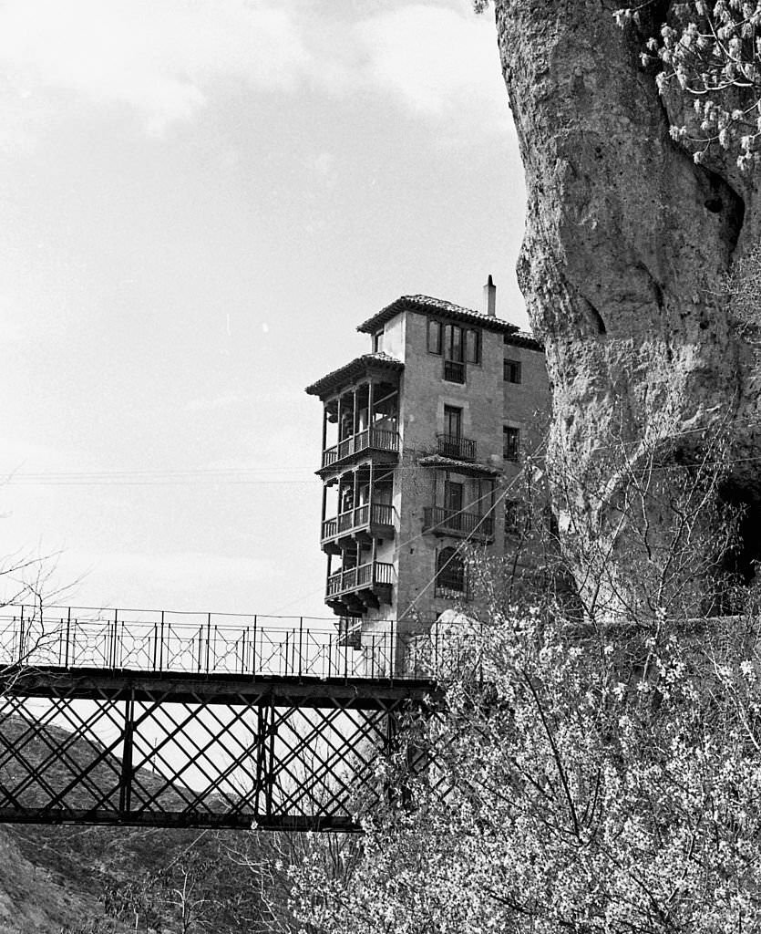 #36 The ‘hanging houses’ of Cuenca, 1965.