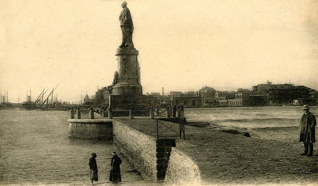 #120 Lesseps Statue And Entrance to the Suez Canal, 1918