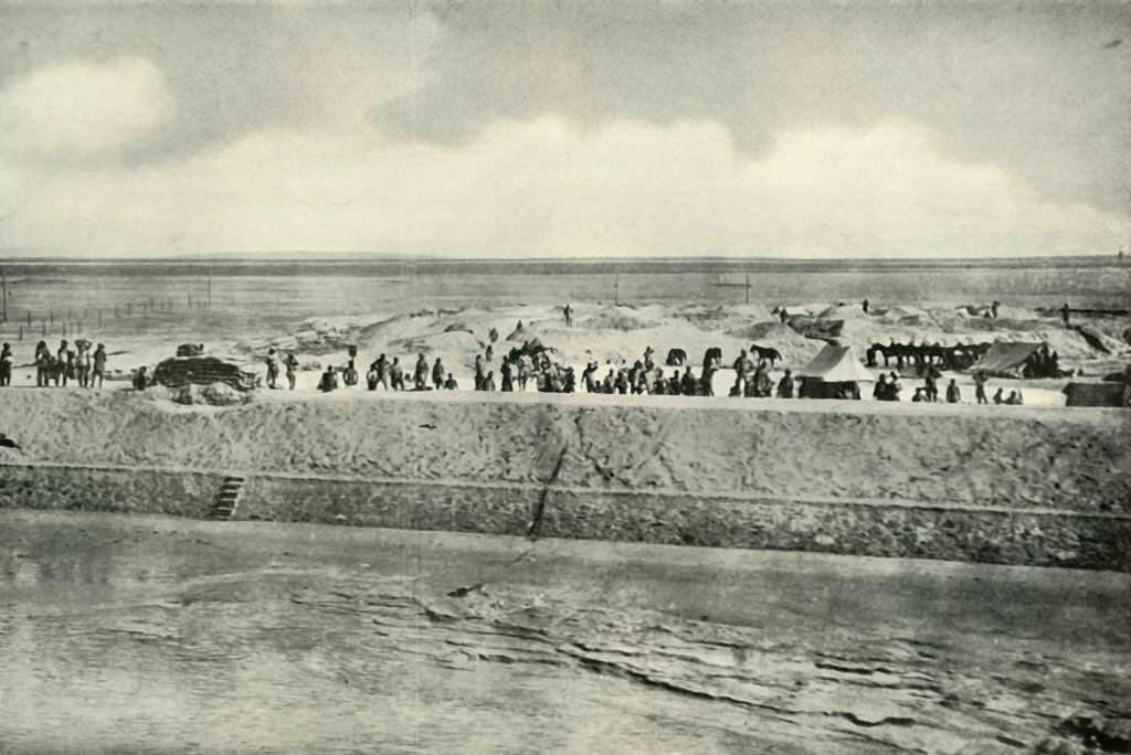 #124 Guarding The Banks of The Suez Canal, 1919