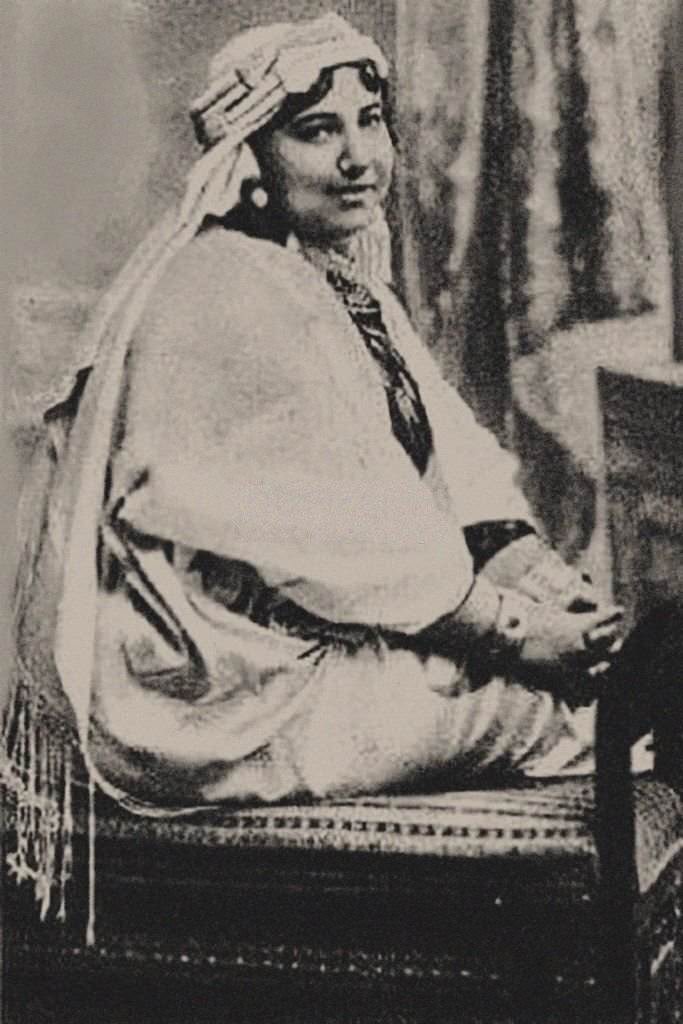#125 Malak Hifni Nasif, 1918