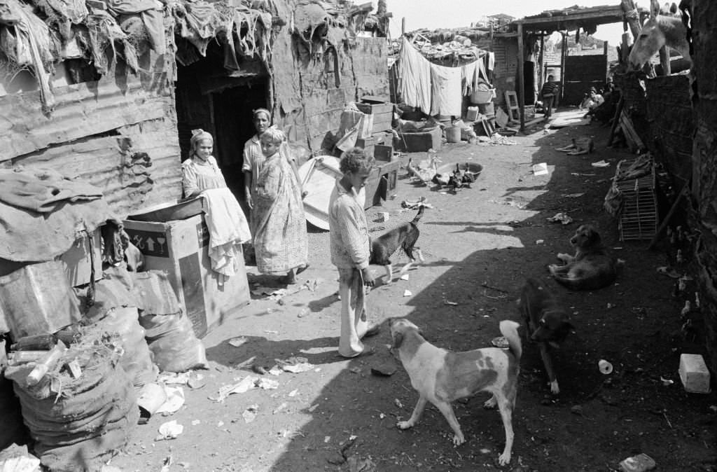 #138 Street scene in a slum on the outskirts of Cairo in October 1978, Egypt.