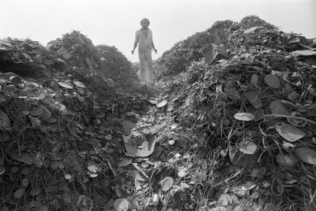 #147 Young man at a dump in a slum on the outskirts of Cairo in October 1978