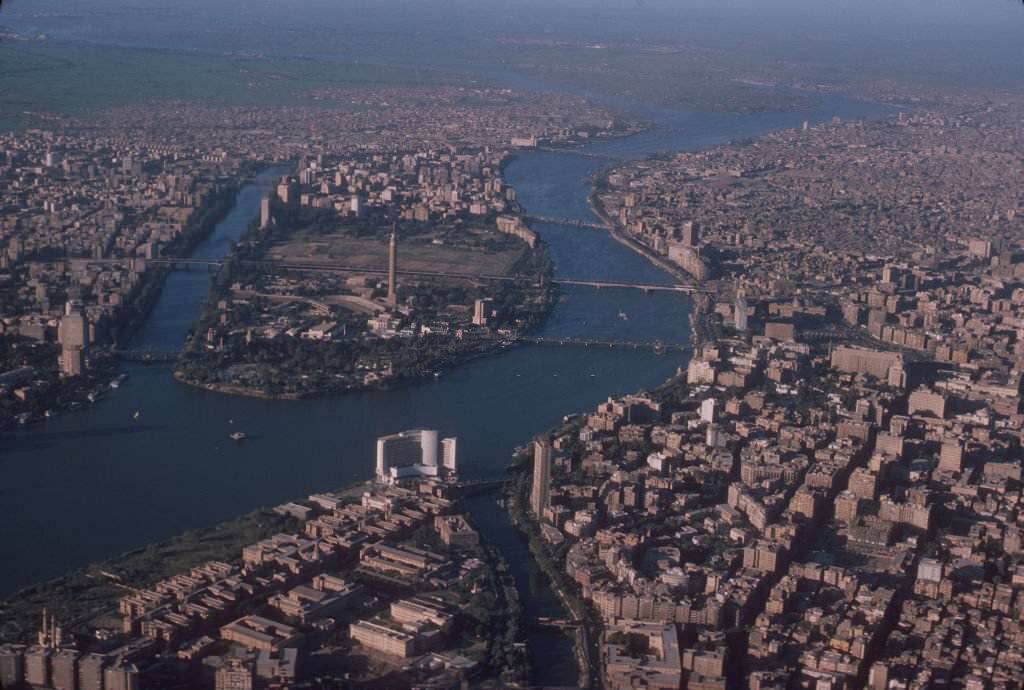 #164 City of Cairo, Egypt, 1977