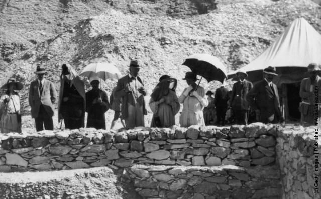 #247 Tourists and souvenir hunters visit the tomb of Egyptian pharaoh Tutankhamen, discovered by Howard Carter, in the Valley of the Kings in Luxor, 1922