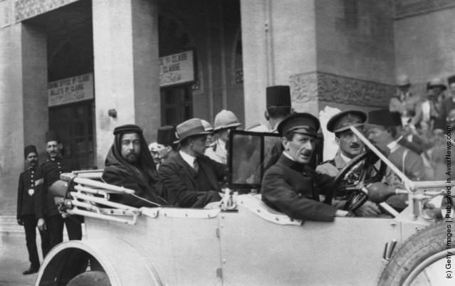 #256 Abdullah bin al-Hussein, Emir of Transjordan (later King Abdullah I of Jordan, 1882–1951, in car, left), in Cairo for a meeting with the British High Commissioner in Egypt Edmund Allenby