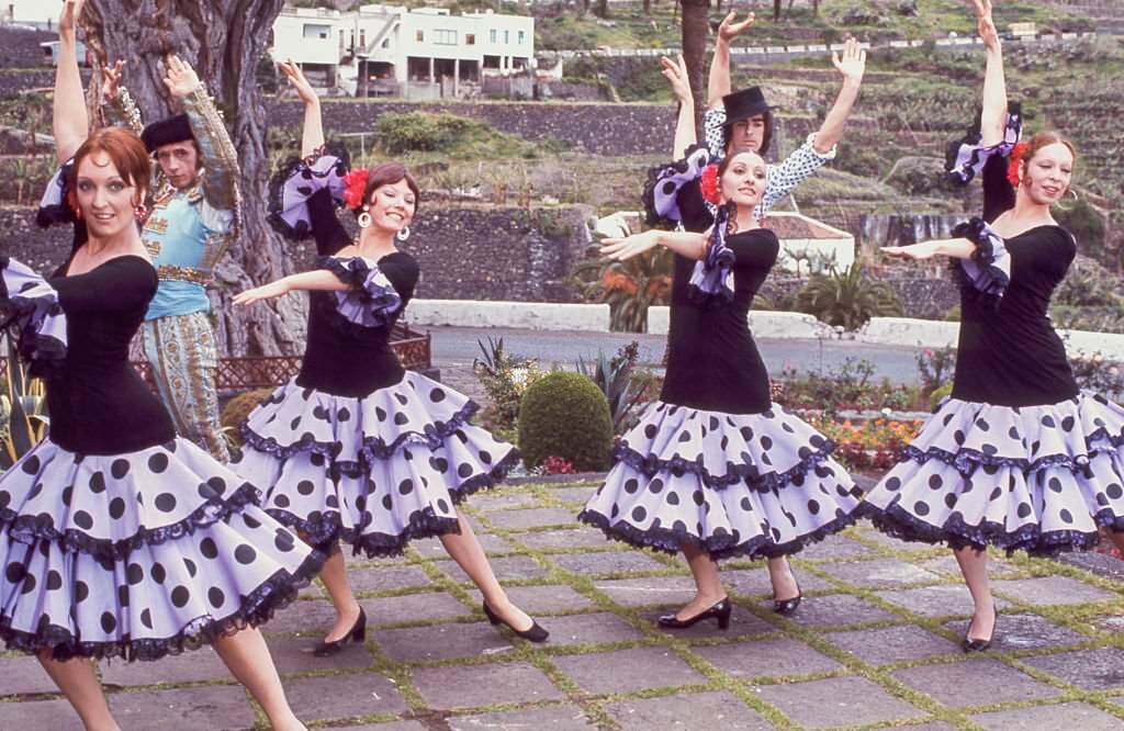 #49 Spanish flamenco dancers, 1964, Granada