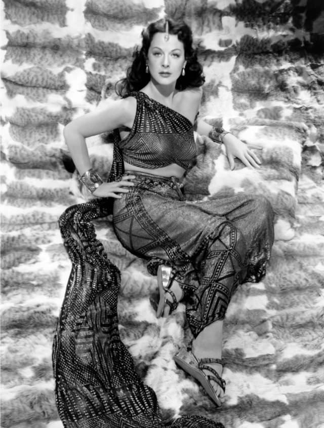 Gorgeous Photos of Hedy Lamarr in Beautiful Costumes during the Filming of &;Samson and Delilah (1949)&;