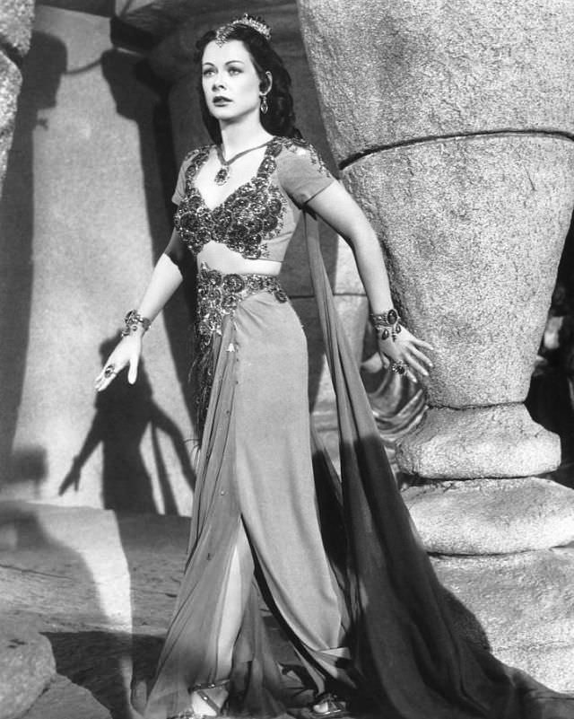 Gorgeous Photos of Hedy Lamarr in Beautiful Costumes during the Filming of &;Samson and Delilah (1949)&;