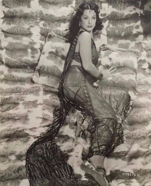 Gorgeous Photos of Hedy Lamarr in Beautiful Costumes during the Filming of &;Samson and Delilah (1949)&;