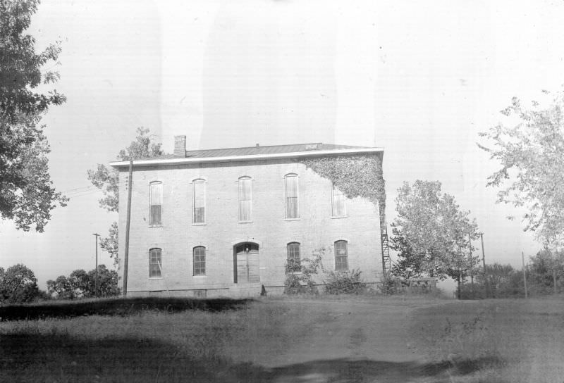 #13 Lane University / Territorial Capitol, Lecompton, Kansas, October 1947