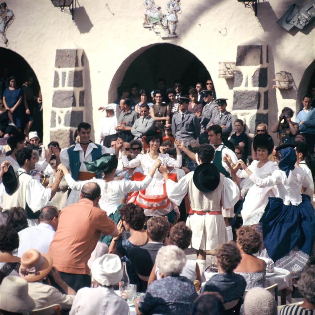 #25 Las Palmas, 1964