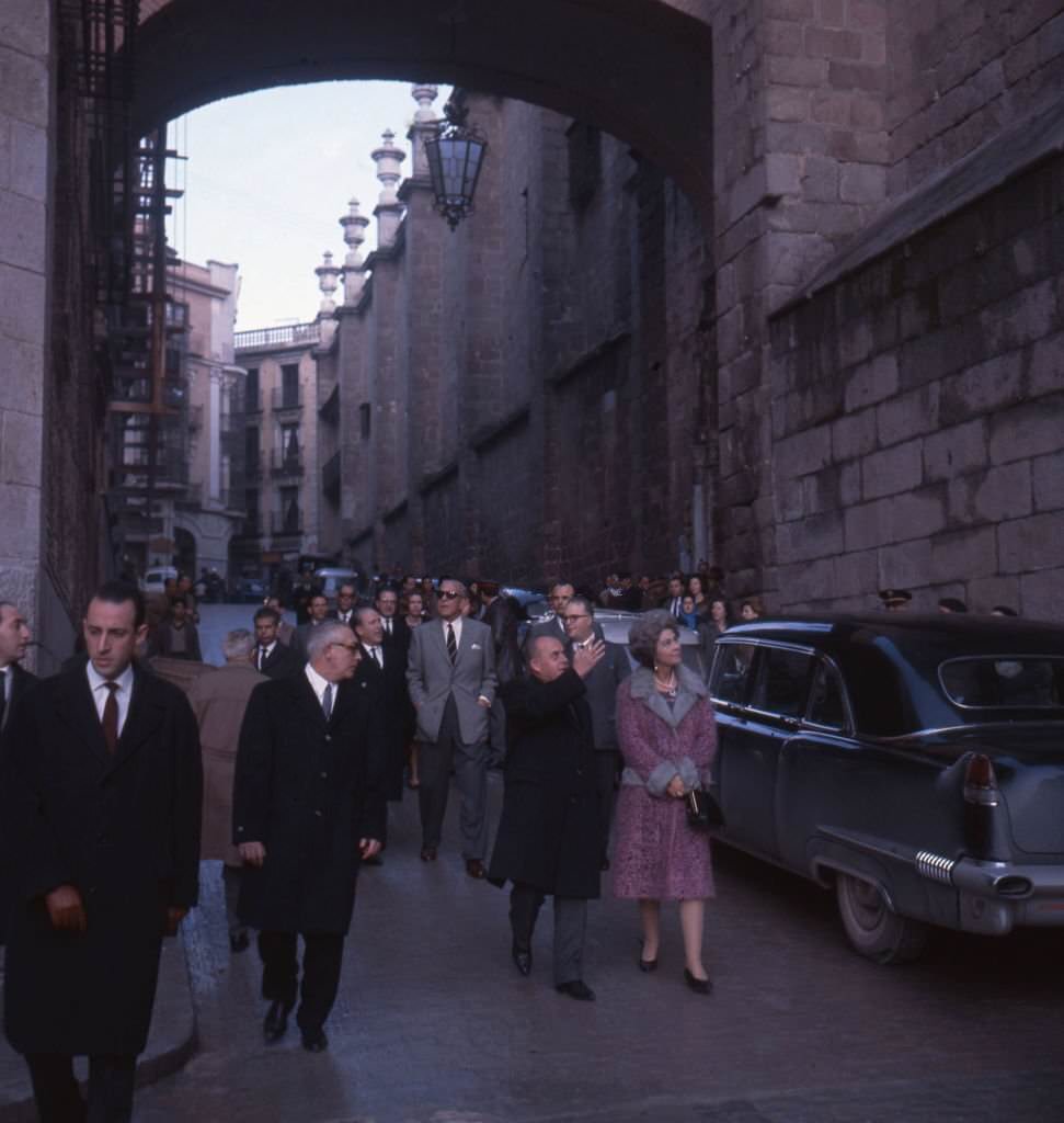 #92 Visit of Queen Federica of Hanover to Spain for the christening of Infanta Elena.