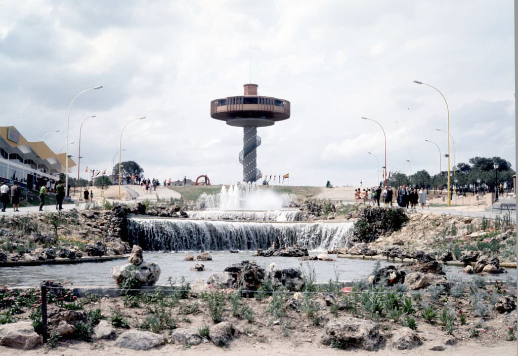 #112 The fairground of Madrid, 1969, Spain.