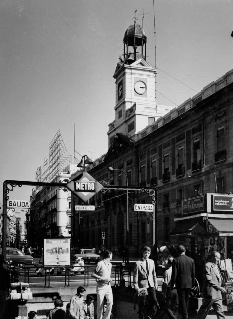 #67 Puerta del Sol, Madrid, 1960s