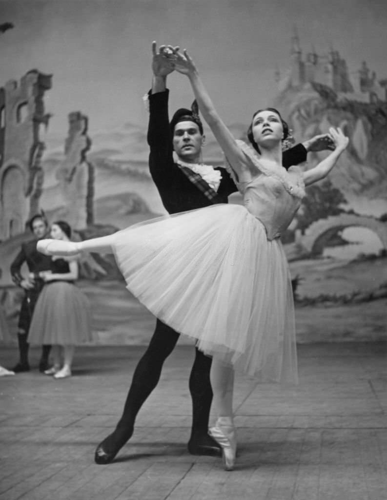 #84 Maria Tallchief performing with Russian-American ballet dancer André Eglevsky in ‘Scotch Symphony’, 1952.