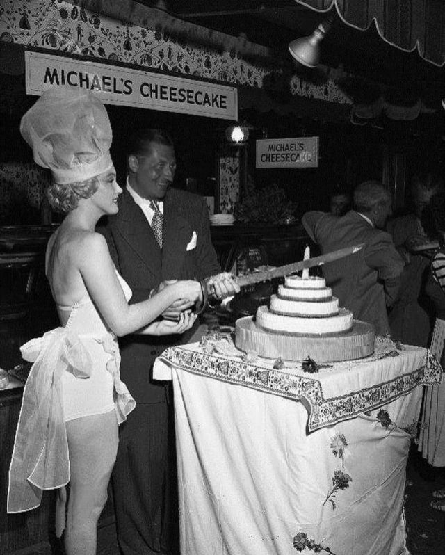 Marilyn Monroe Crowned as &;Cheesecake Queen&; of the Year, 1952 Celebrities