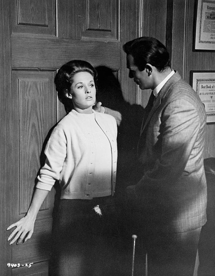 Tippi Hedren is caught by Sean Connery while trying to rifle his safe in a scene from the film ‘Marnie’, 1964.