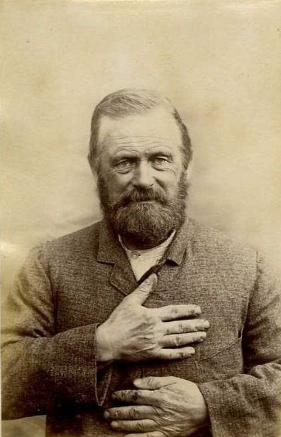 #3 Alfred Hyde (b. 1836, Denmark). Charged with forgery & uttering and sentenced to 3 years in gaol on January 7, 1886 (Auckland).