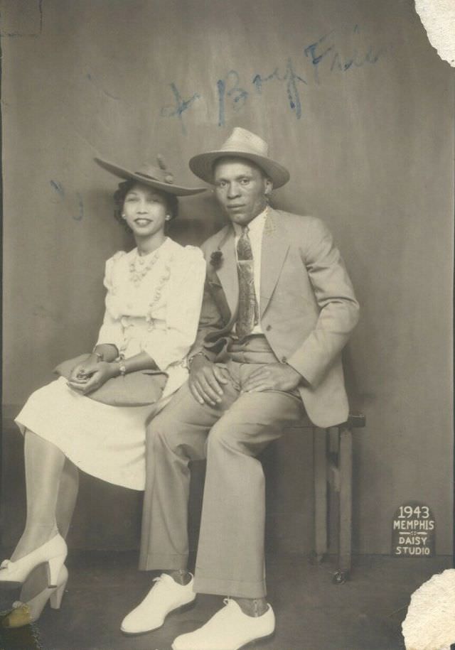 #11 ‘Ethel + Boy Friend’, Daisy Studio, Beale Street, Memphis, Tennessee, 1943