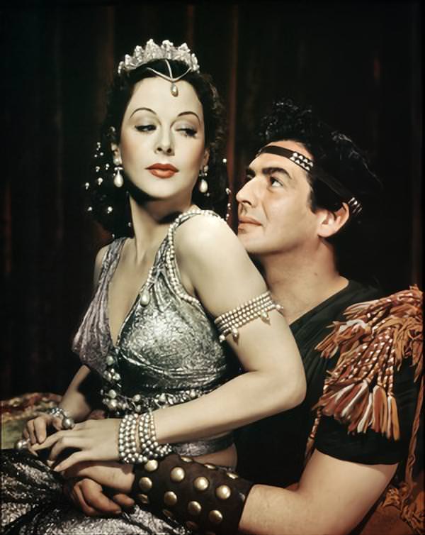 Samson at ‘Dalila Samson and Delilah’, 1949