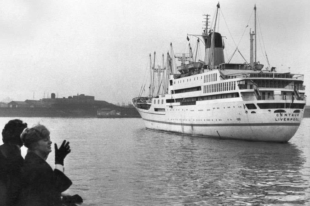 #125 City of Winchester cargo ship, 1969