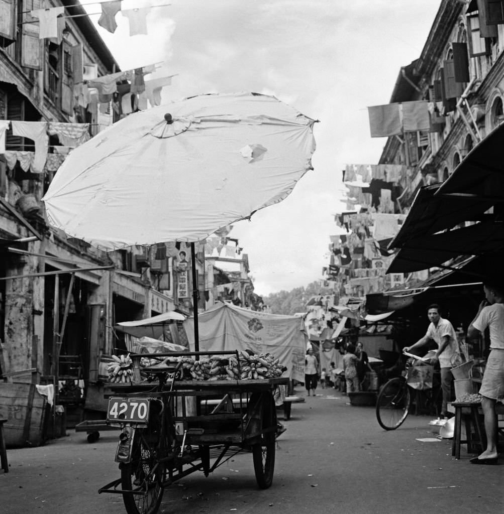 #38 Chinatown, Singapore, 1962
