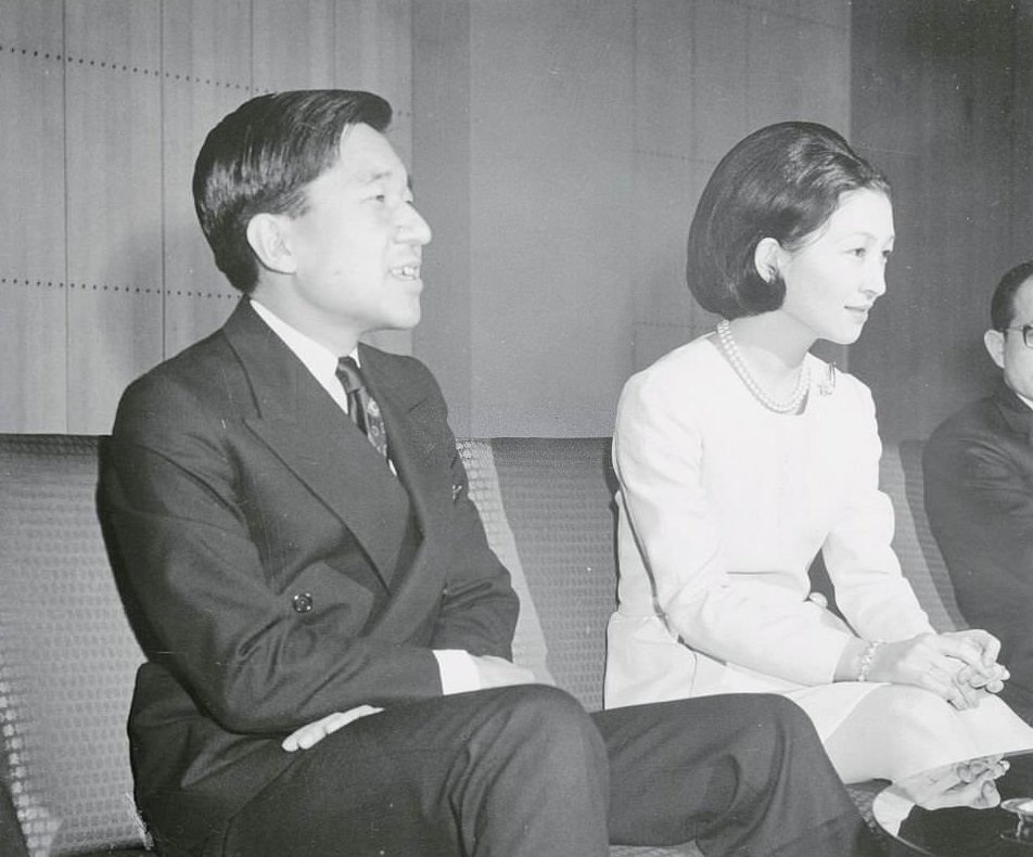 #30 Prince Akihito and Princess Michiko in Singapore, 1970