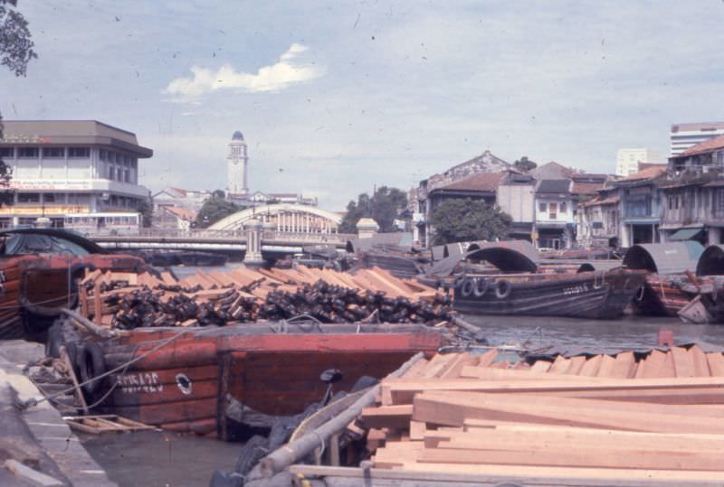 #61 Boats and buildings, Singapore, 1970s