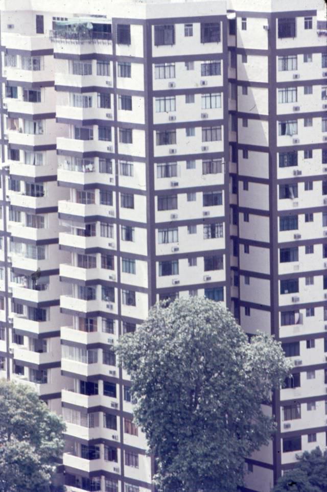#66 Singapore apartments, 1970s