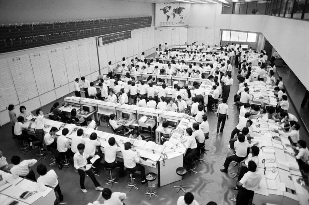 #12 The Singapore Stock Exchange, 1987