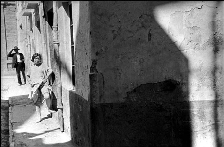 #16 Bario Chino, Barcelona, 1933.