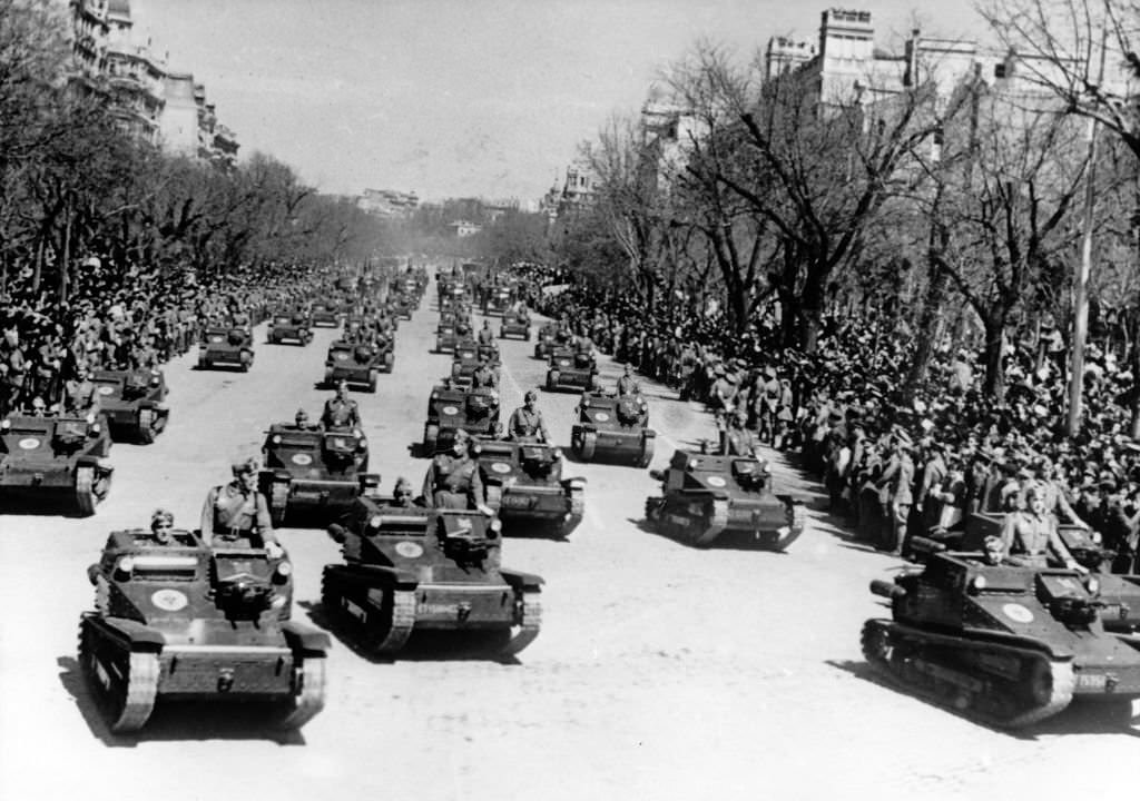 #71 The Nazi propaganda picture shows the march of Spanish troops in front of Spanish dictator Franco in Madrid, Spain, 01 April 1943.