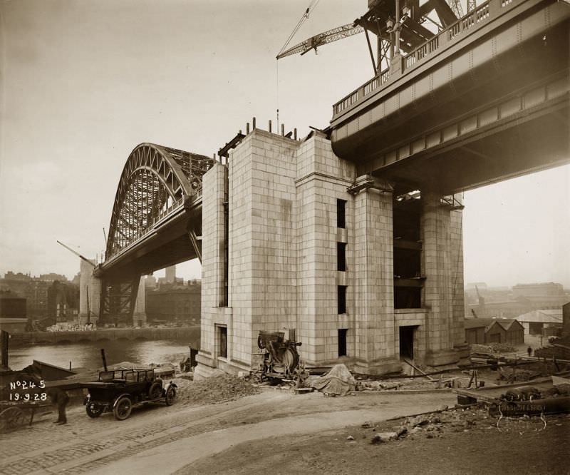 #20 View of the Tyne Bridge towers under construction, September 19, 1928