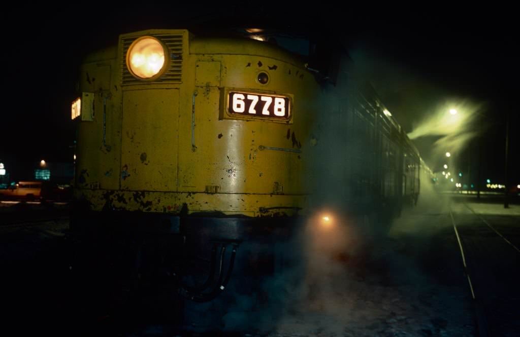 #164 The journey aboard the Canadian transcontinental train which connects Toronto to Vancouver, 1985