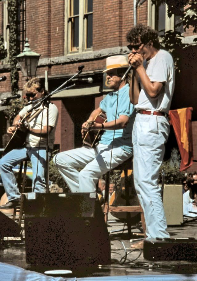 #5 Free Long John Baldry concert on Water Street in Gastown, Vancouver, 1986