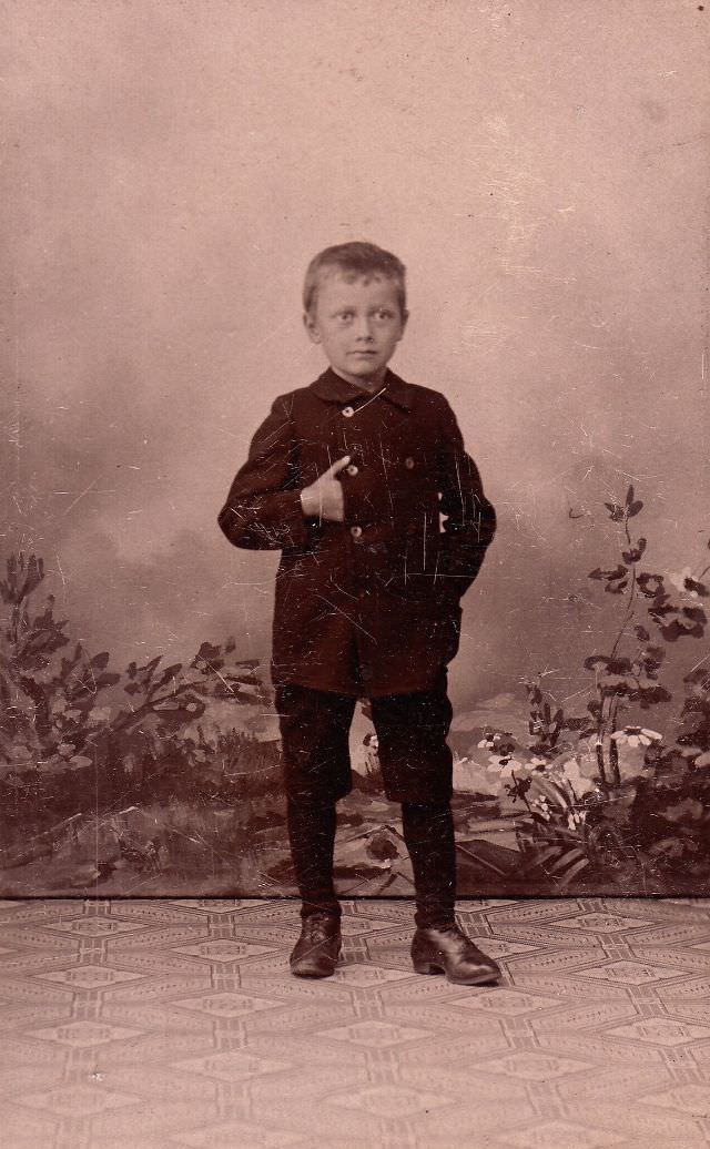 #20 What Little Boys wore During the Victorian Era #20 Fashion & Culture