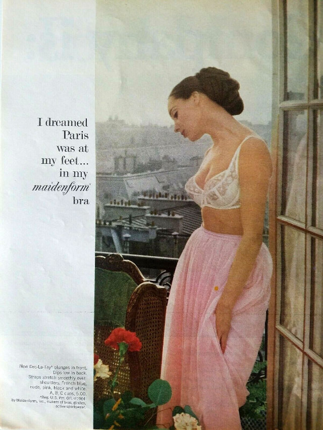 &;I Dreamed..&;: Vintage Maidenform Bra Ads from the 1940s and 1950s Vintage Ads