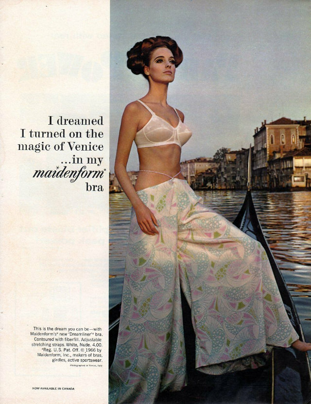 &;I Dreamed..&;: Vintage Maidenform Bra Ads from the 1940s and 1950s Vintage Ads