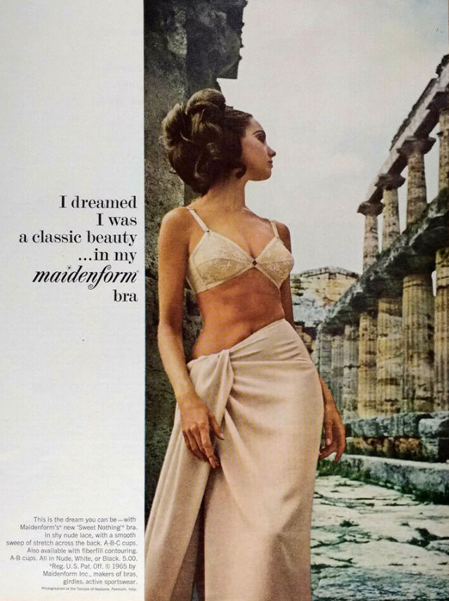 &;I Dreamed..&;: Vintage Maidenform Bra Ads from the 1940s and 1950s Vintage Ads