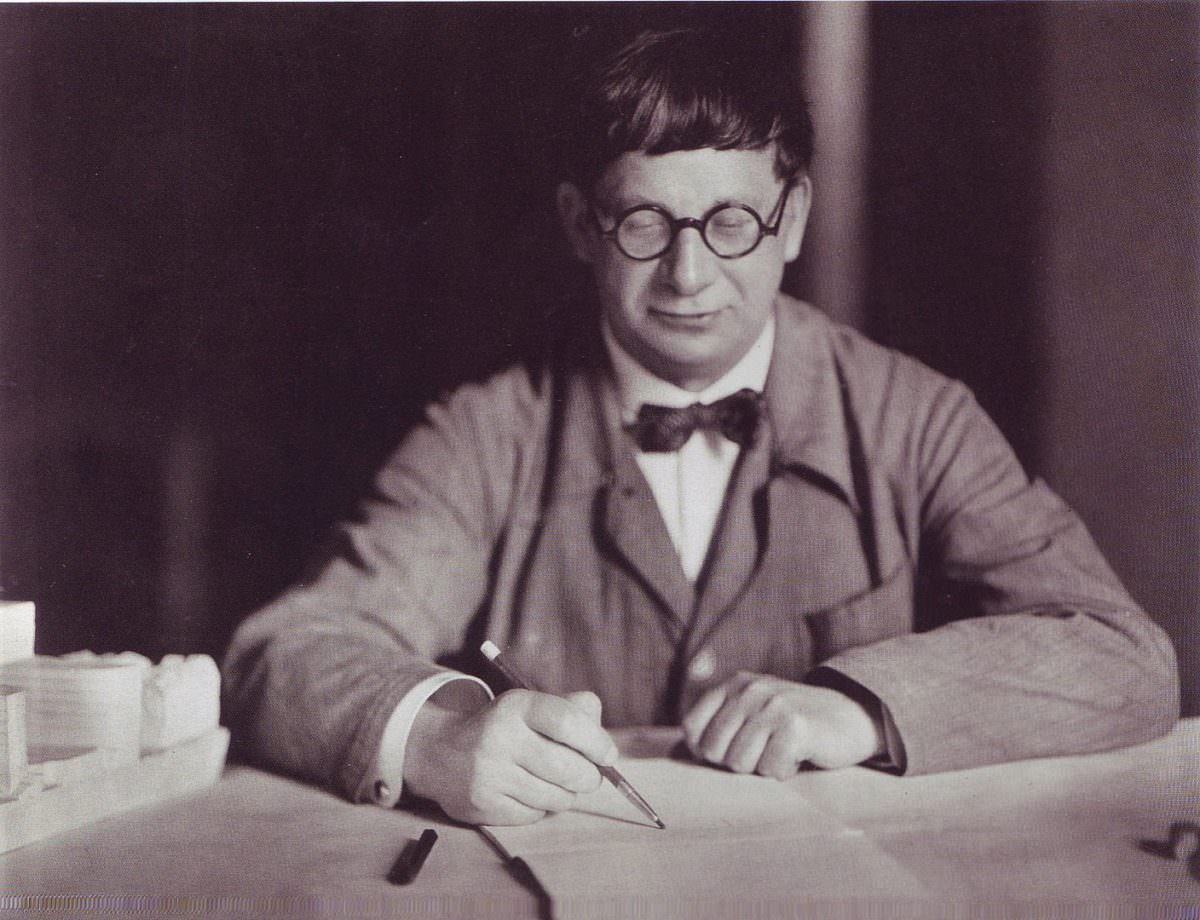 #2 Hans Poelzig in 1927